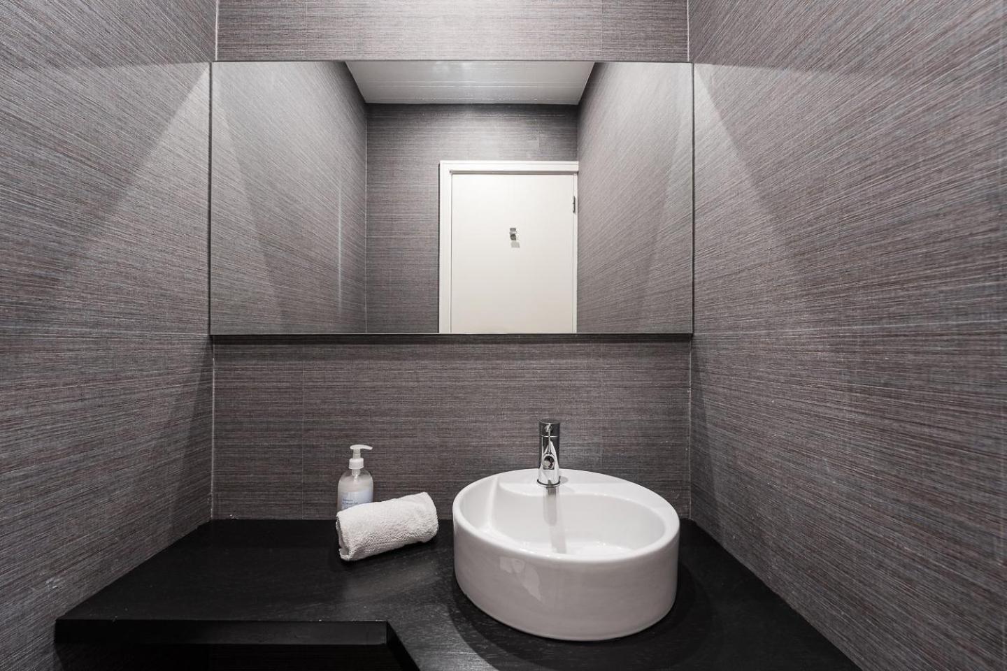 Guestready - A Prime Stay Near The Beach Matosinhos  Bagian luar foto